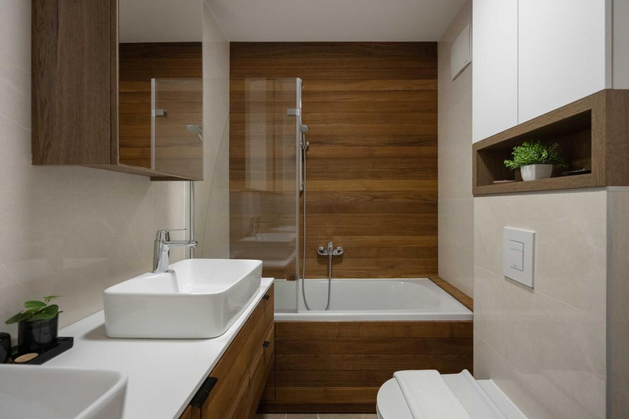 Stylish 2Bdr Apartment- Free Garage Zagreb Exteriör bild