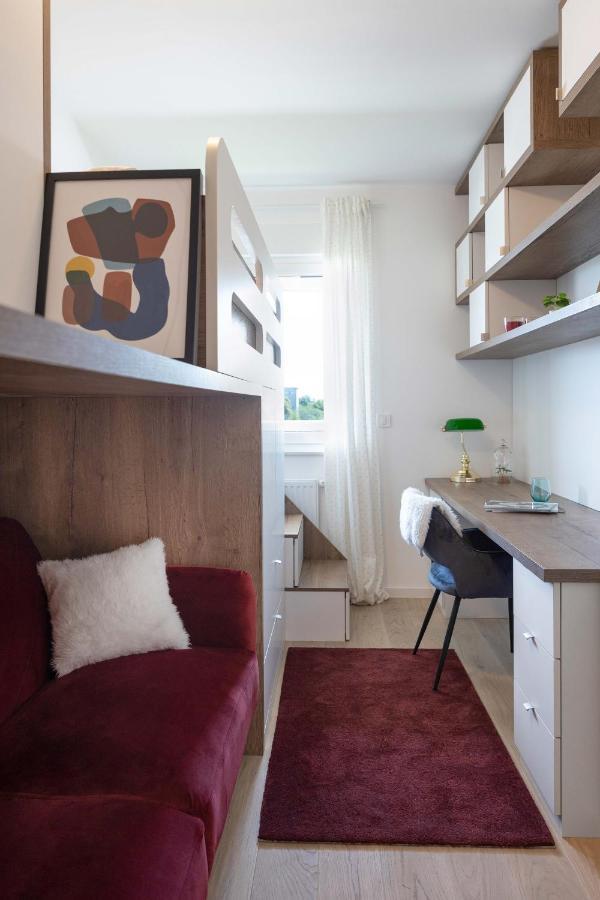 Stylish 2Bdr Apartment- Free Garage Zagreb Exteriör bild